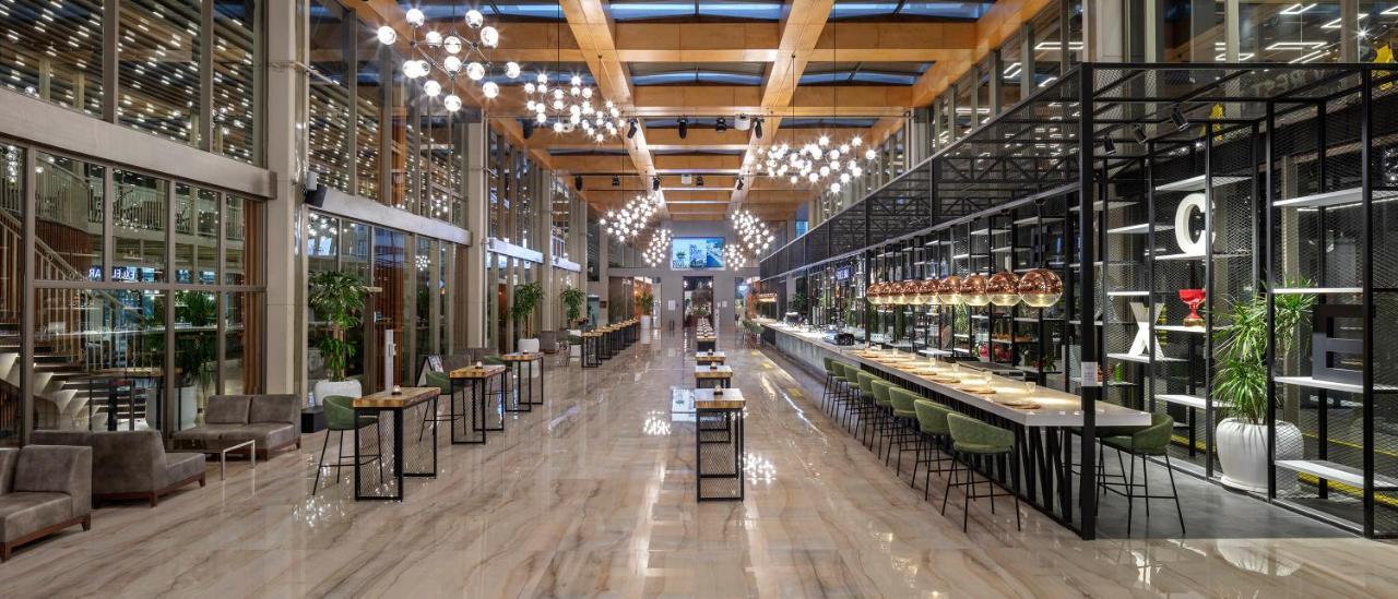 Station touristique Nirvana Cosmopolitan - Convention & Sports Center Antalya