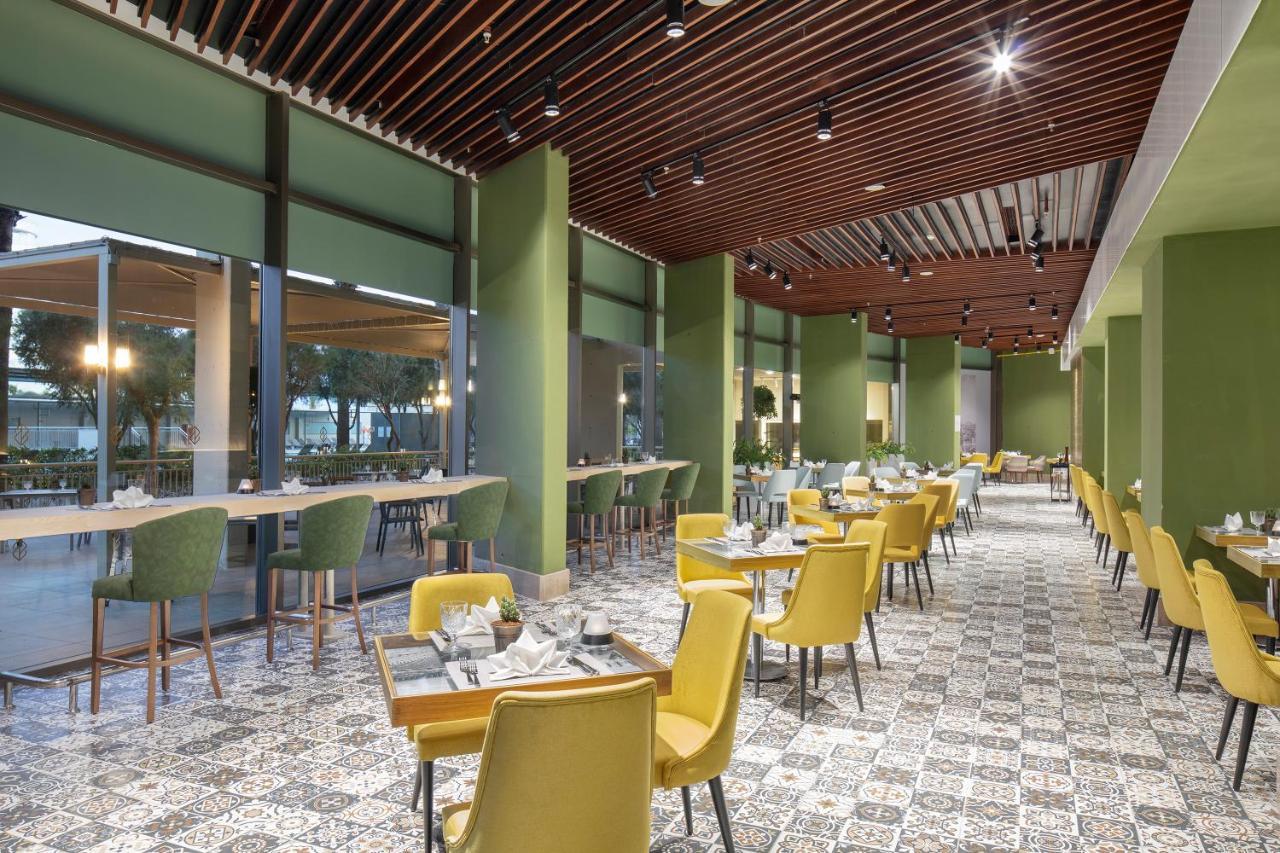 Station touristique Nirvana Cosmopolitan - Convention & Sports Center Antalya